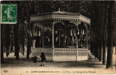 St Germain en Laye Le Parc Kiosque de la Musique