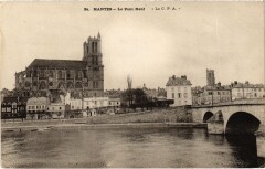 Mantes Le Pont Neuf