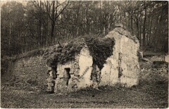 Marly Ruines du Pavillon des Offices