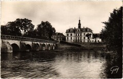 Meulan Le Petit Pont