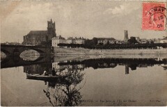 Mantes vue prise de l'Ile des Dames