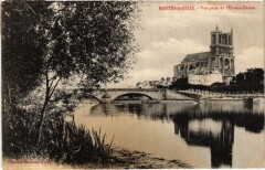 Mantes vue prise de l'Ile aux Dames