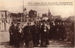 Ploumanach-Pardon de Notre Dame de La Clarte-Jeunes Femmes mariées