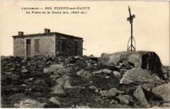 Auvergne Pierre-sur-Haute Le Poste et la Croix