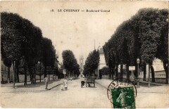 Le Chesnay Boulevard Central