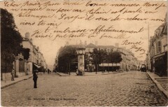 Mantes-la-Jolie Place de la Republique -
																					78200 Mantes-la-Jolie
																			