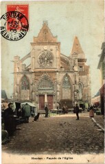 Houdan Facade de l'Eglise à Houdan