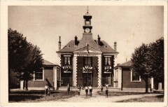 Garancieres La Mairie et l'Ecole