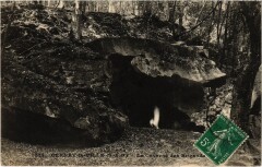 Cernay-la-Ville La Caverne des Brigands à Cernay-la-Ville
