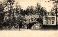 Mantes-la-Jolie Square Brieussel - Le Rocher -
																					78200 Mantes-la-Jolie
																			