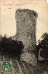 Chevreuse Tour Cassee - Ancien Donjon de la Madeleine à Chevreuse