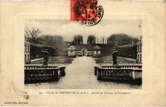 Dampierre Entree du Chateau