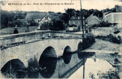 Beynes Pont de l'Etendard sur la Mauldre à Beynes