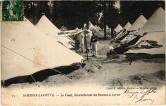 Maisons-Laffitte Camp Scene à Maisons-Laffitte