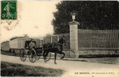 Le Breuil Horse Wagon