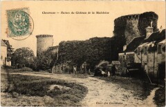 Chevreuse Ruines du Chateau de la Madeleine à Chevreuse