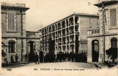 Toulon Entrée des Casernes Sainte-Anne -
																					83200 Toulon
																			