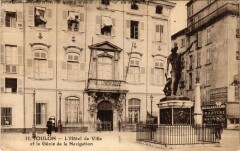 Toulon Hotel de la Ville et le Génie de la Navigation à Toulon