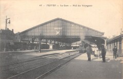 Troyes - La Gare - Train à Troyes