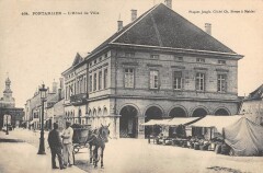 Pontarlier - Hotel De Ville à Pontarlier