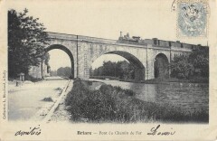 Briare - Le Pont Du Chemin De Fer - Train à Briare