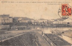 Roanne - Au Bassin Du Canal - A Gauche L'Asile De Vieillards Des Petites à Roanne