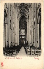 Tours Interieur de la Cathedrale à Tours