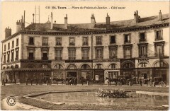 Tours Place du Palais à Tours