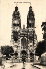 Tours La Cathedrale à Tours