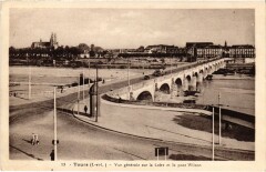 Tours vue generale à Tours