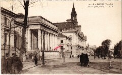 Tours Place Jean Jaures à Tours