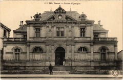 Tours Caisse d'epargne à Tours