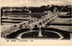 Tours Pont de Pierre à Tours