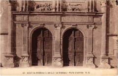 Azay le Rideau Le Chateau porte dentree à Azay-le-Rideau