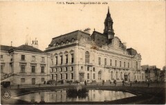 Tours Hotel de Ville à Tours