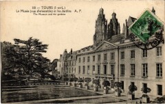 Tours Le Musee et les Jardins à Tours