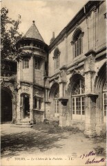 Tours Cloitre de la Psalette à Tours