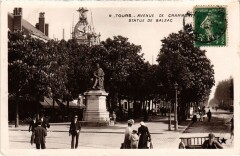 Tours Avenue de Grammont Statue de Balzac à Tours