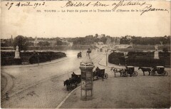 Tours Pont de Pierre à Tours
