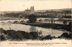 Tours vue generale à Tours