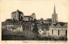 Luynes Le Chateau et Eglise à Luynes