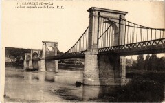Langeais Pont Suspendu sur la Loire à Langeais
