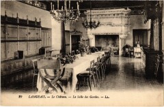 Langeais Le Chateau Salle des Gardes à Langeais