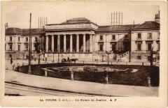 Tours Palais de Justice à Tours