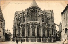 Tours Abside de la cathedrale à Tours