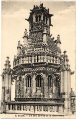 Tours un des Domes de la Cathedrale à Tours