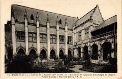 Tours Cloitre de la Psalette à Tours