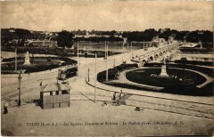 Tours Squares Descartes et Rabelais à Descartes