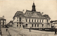 Tours Hotel de Ville Rue Nationale à Tours