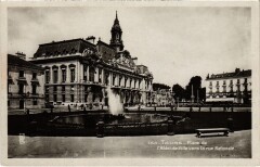 Tours Place de l'Hotel de Ville à Tours